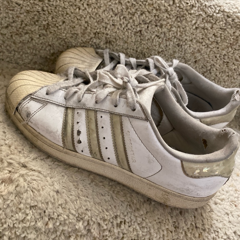 SOLD- Adidas Superstar Sneakers